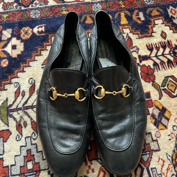 Gucci Black Leather Loafers with Gold Hardware main image 4